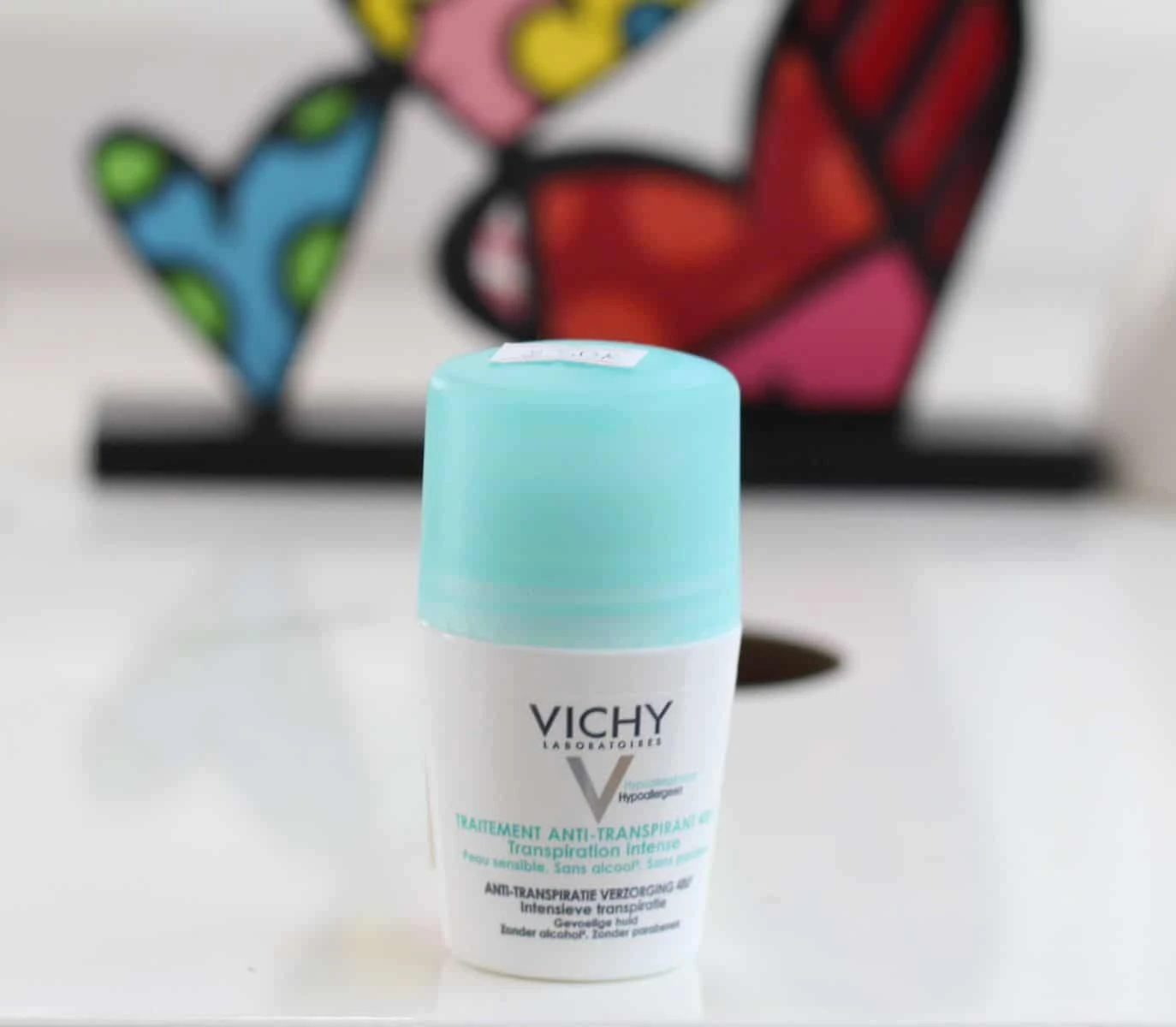 Lăn Khử Mùi Mồ Hôi Dưới Cánh Tay, Giữ Khô Thoáng Suốt 48h Cho Da Nhạy Cảm Vichy Traitement Anti – Transpirant 48h