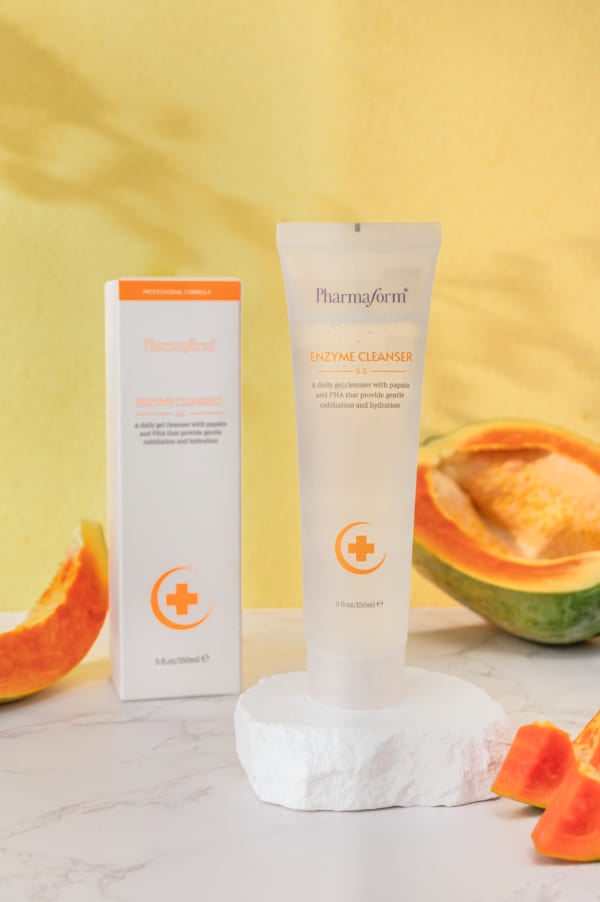 Pharmaform Enzyme Cleanser Gel - Sữa Rửa Mặt Cho Mọi Loại Da
