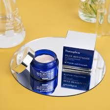 Blue Revitalize Pharmaform - Kem Dưỡng Cải Thiện Lão Hóa Da Hiệu Quả