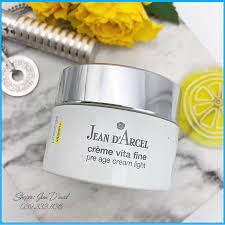J76 - Pre-age Cream Light (Crème Vita Fine) - Kem dưỡng giúp làm trắng sáng da và ngăn ngừa nám