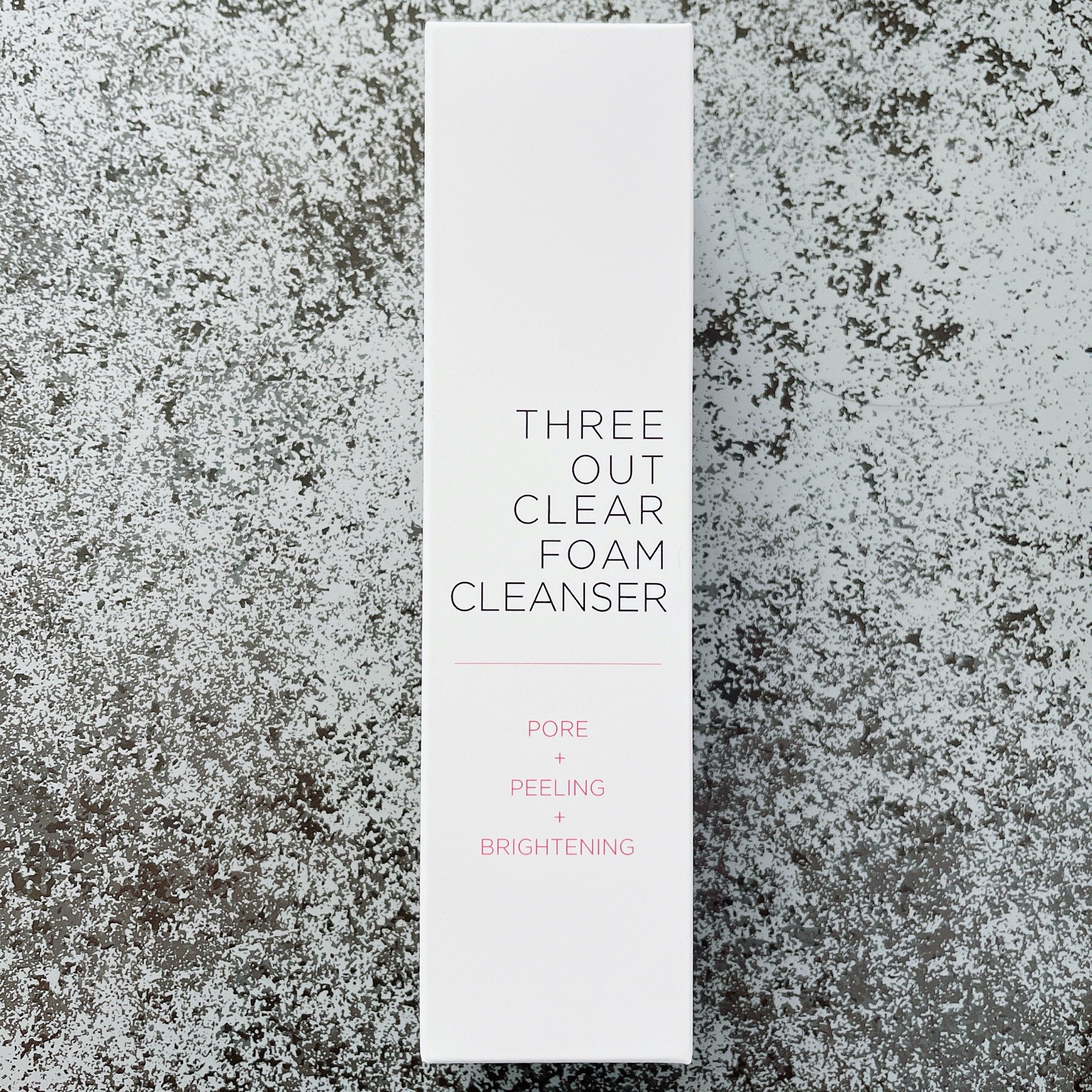 Sữa Rửa Mặt GoodnDoc Dưỡng Trắng Sáng Da Cho Da Dầu, Mụn Three Out Clear Foam Cleanser