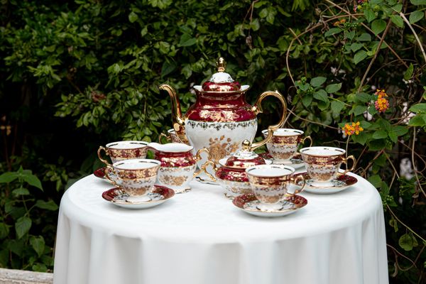 Bộ trà sứ Tiệp hồng vàng đỏ 
