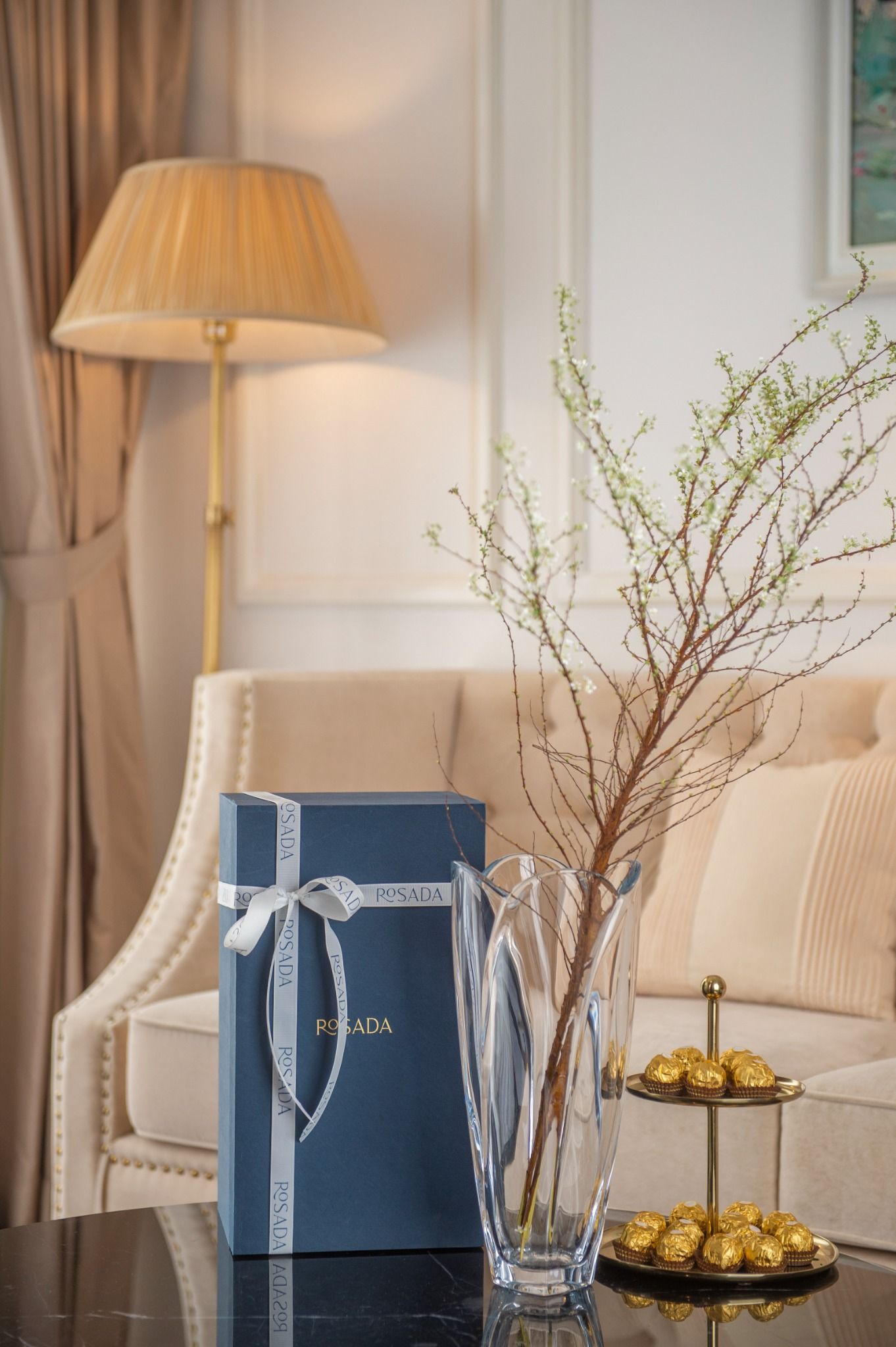  Lọ hoa bom bốn múi trơn 