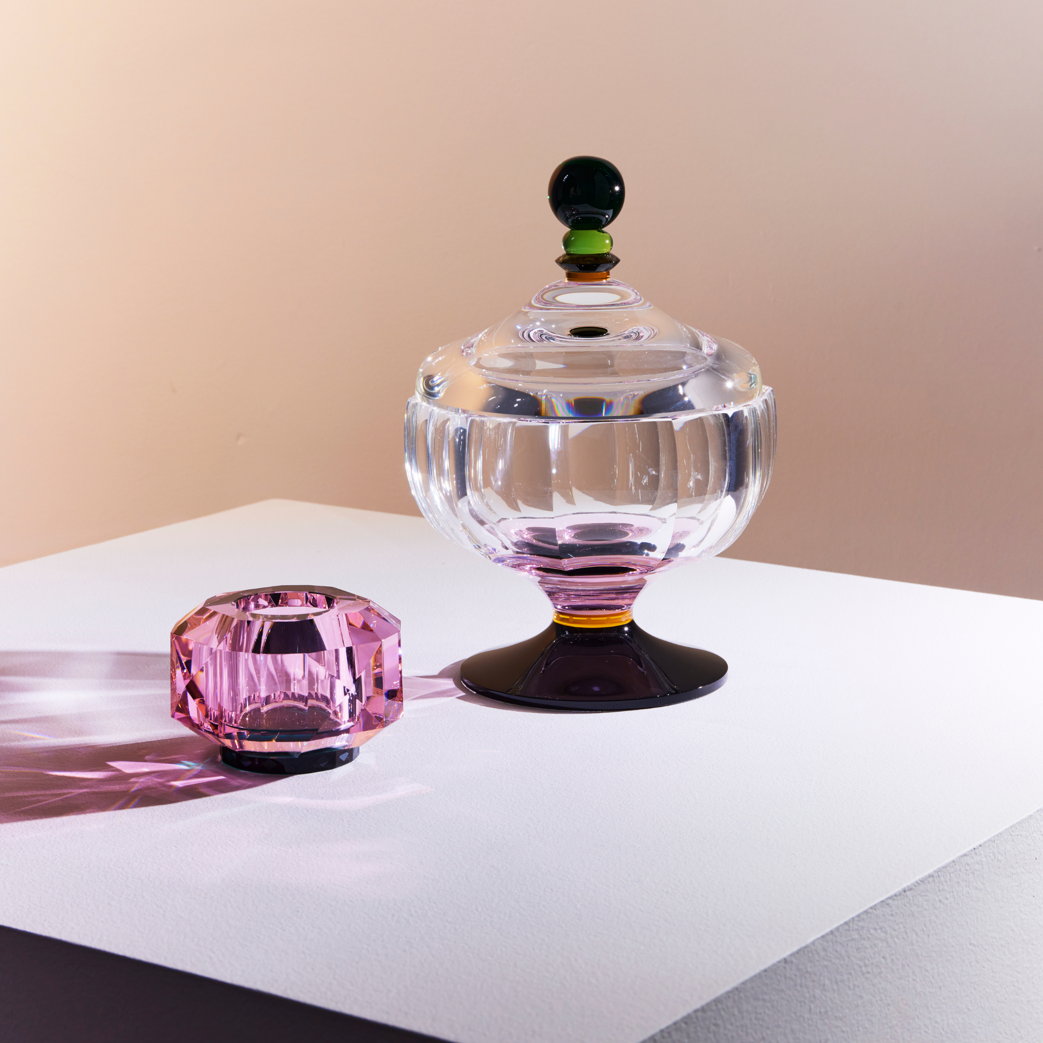  Thố chân bồng Decadent Reflections Copenhagen 