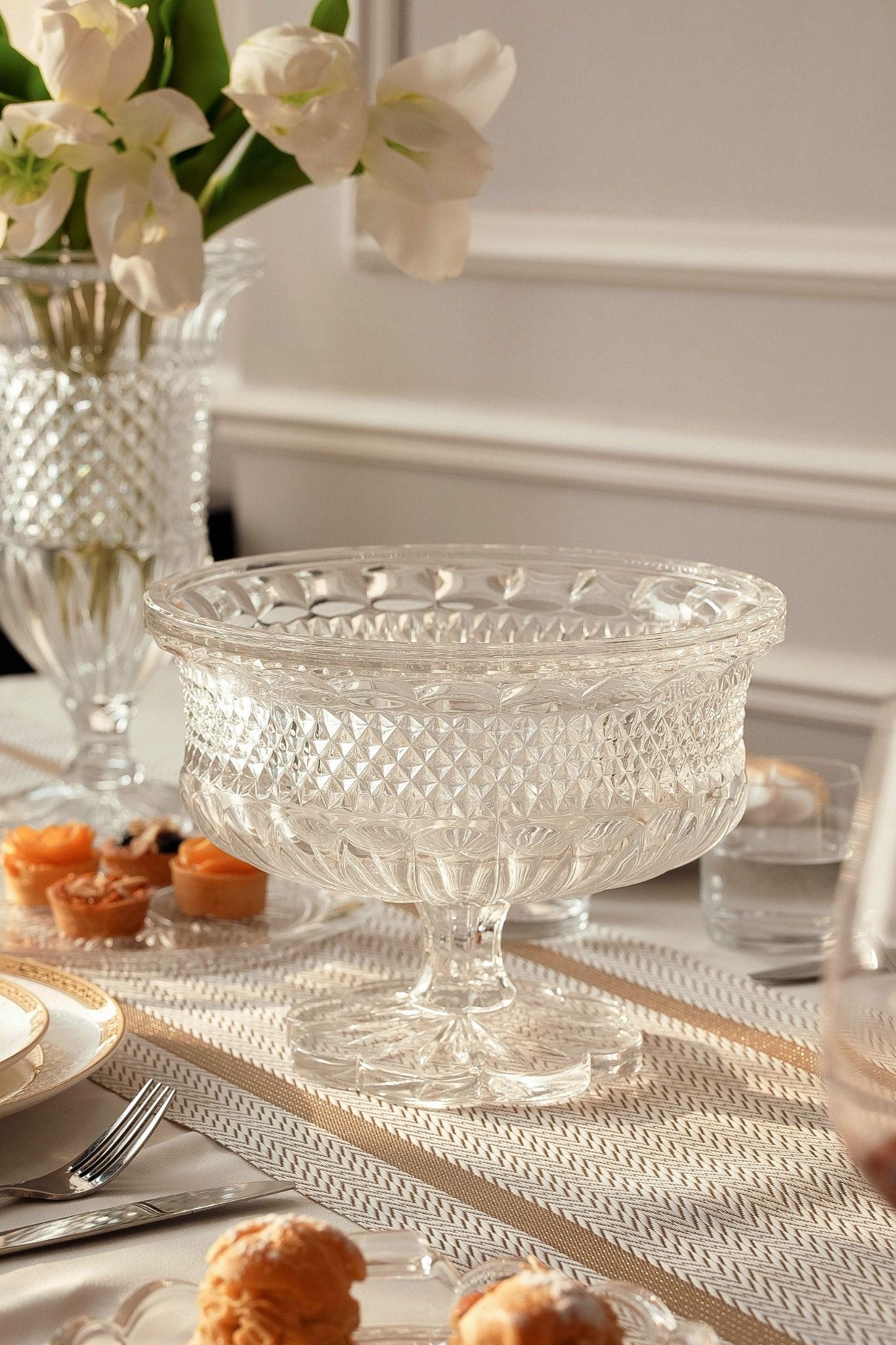  Mâm bồng pha lê Alexandria chân đế hoa 