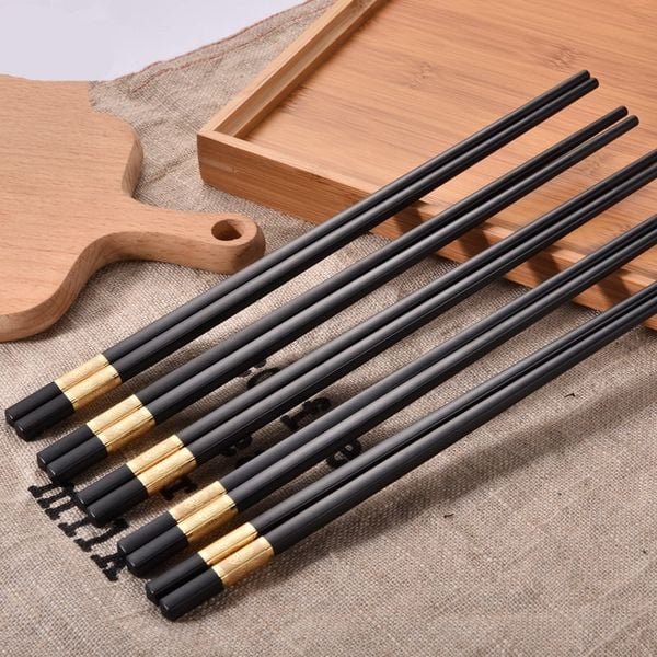  Bộ 10 ĐÔI ĐŨA Hợp Kim Mạ Vàng Cao Cấp Phong Cách Hàn Quốc Dài 27cm Vân Chống Trượt Tiện Dụng Khi Gắp Đồ Ăn 