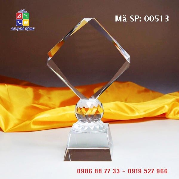 Biểu Trưng Pha Lê Mặt Vuông Thấp - 00513