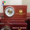 Đồng Hồ Gỗ Để Bàn  - Sở Giáo Dục