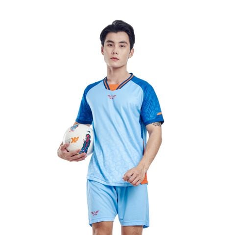 Bộ Quần Áo Bóng Đá Win 03