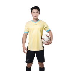 Bộ Quần Áo Bóng Đá Win 02