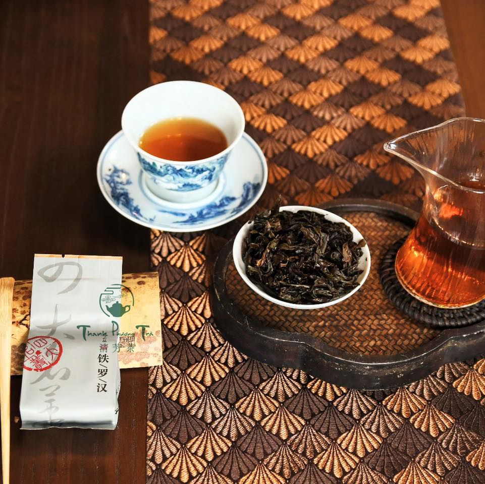  Nham trà Thiết La Hán 