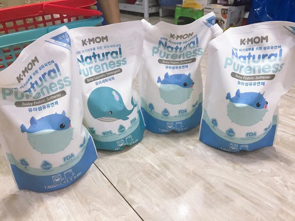 Nước giặt đồ sơ sinh hưu cơ K-Mom  Hàn Quốc