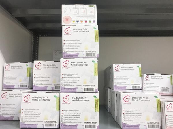 Bộ phụ kiện cho máy hút sữa Medela pump