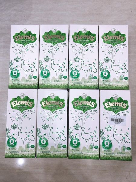 Nước tắm gội thảo dược baby Elemis 200ml