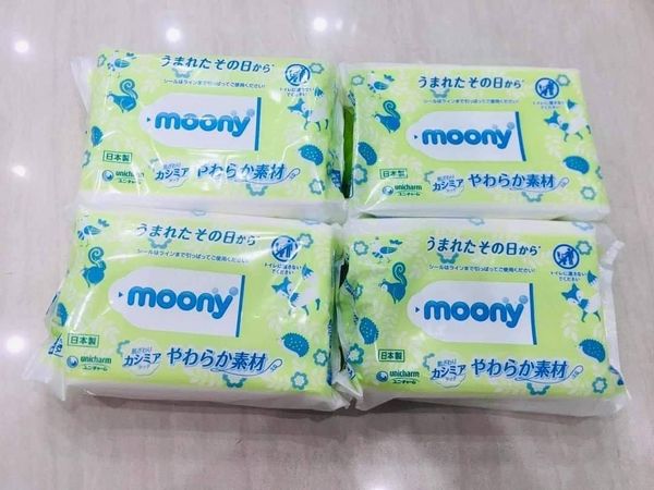 Khăn ươt Moony gói 80 tờ
