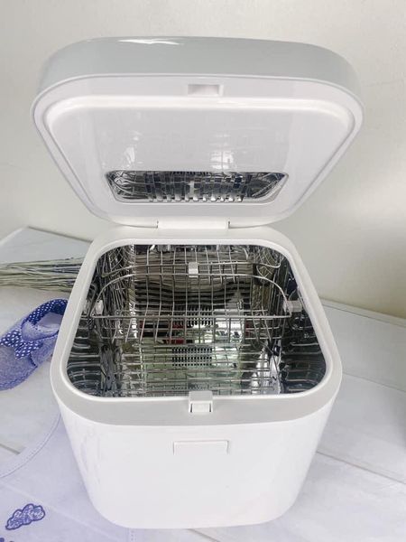 Máy tiệt trùng bằng tia UV MB019