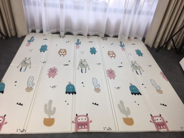 Thảm xốp gấp gọn Royal care 1.8m x 2m