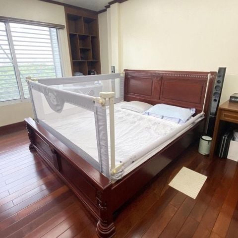 Thanh chắn giường Umoo mẫu mới 2020