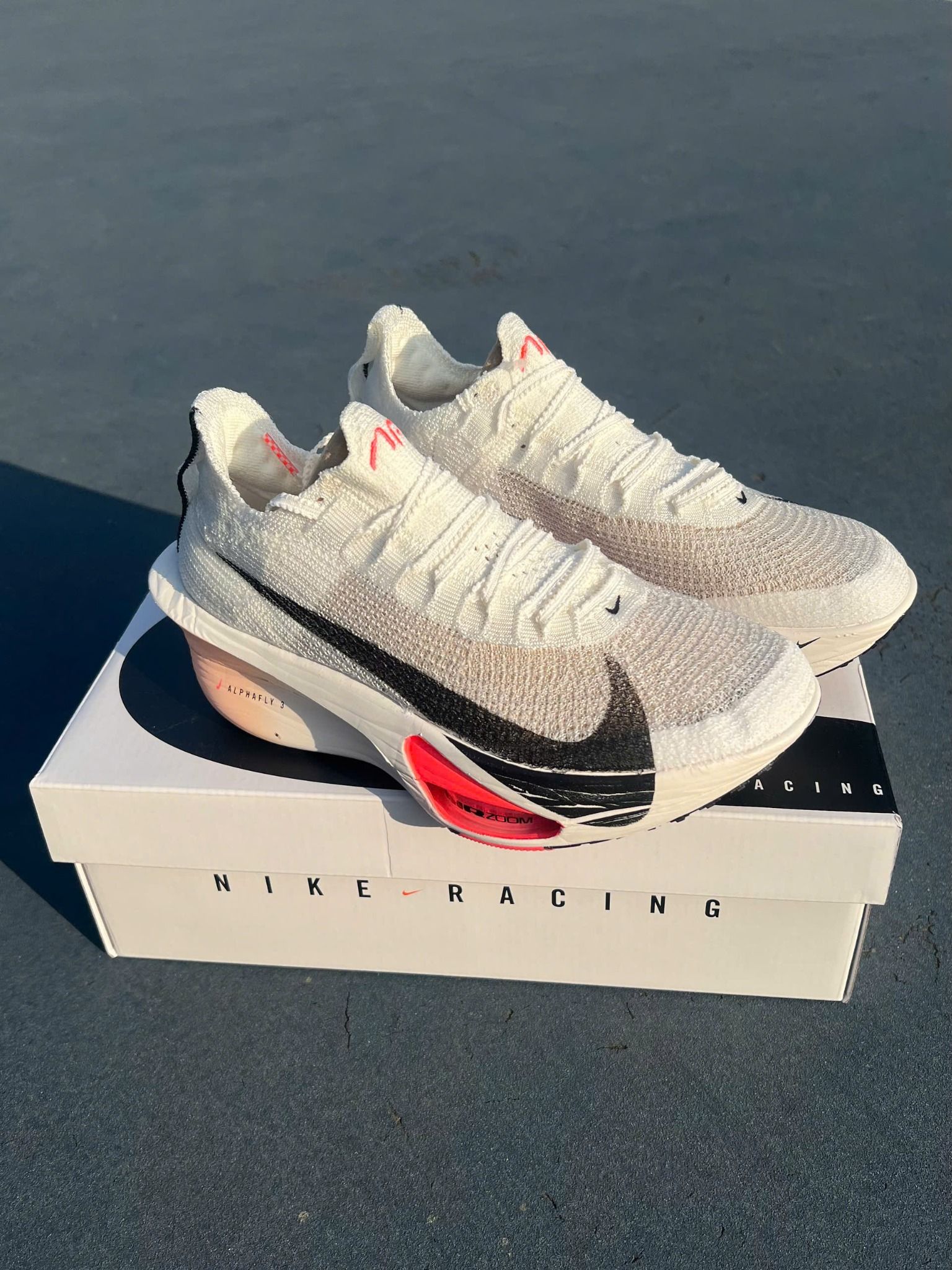 Giày chạy bộ AIR ZOOM ALPHAFLY NEXT % 3 MÀU Hồng trắng