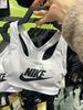 ÁO BRA NIKE MÀU ĐEN/TRẮNG