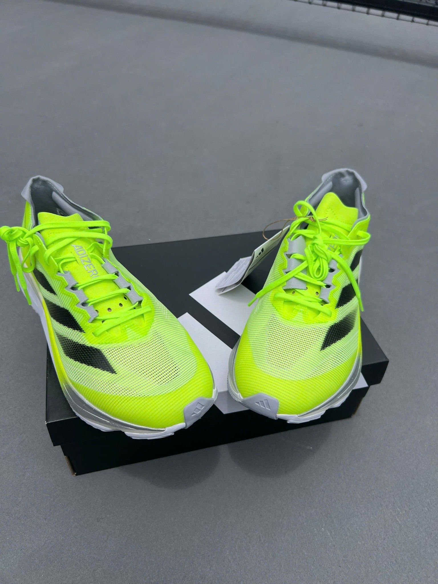 Giày chạy bộ Adidas Adizero Boston 12 Xanh Nõn - JQ2553
