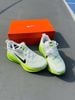 Giày Chạy Bộ Nike Vomero 18 White Black Electric Green Volt  - HM6803 100