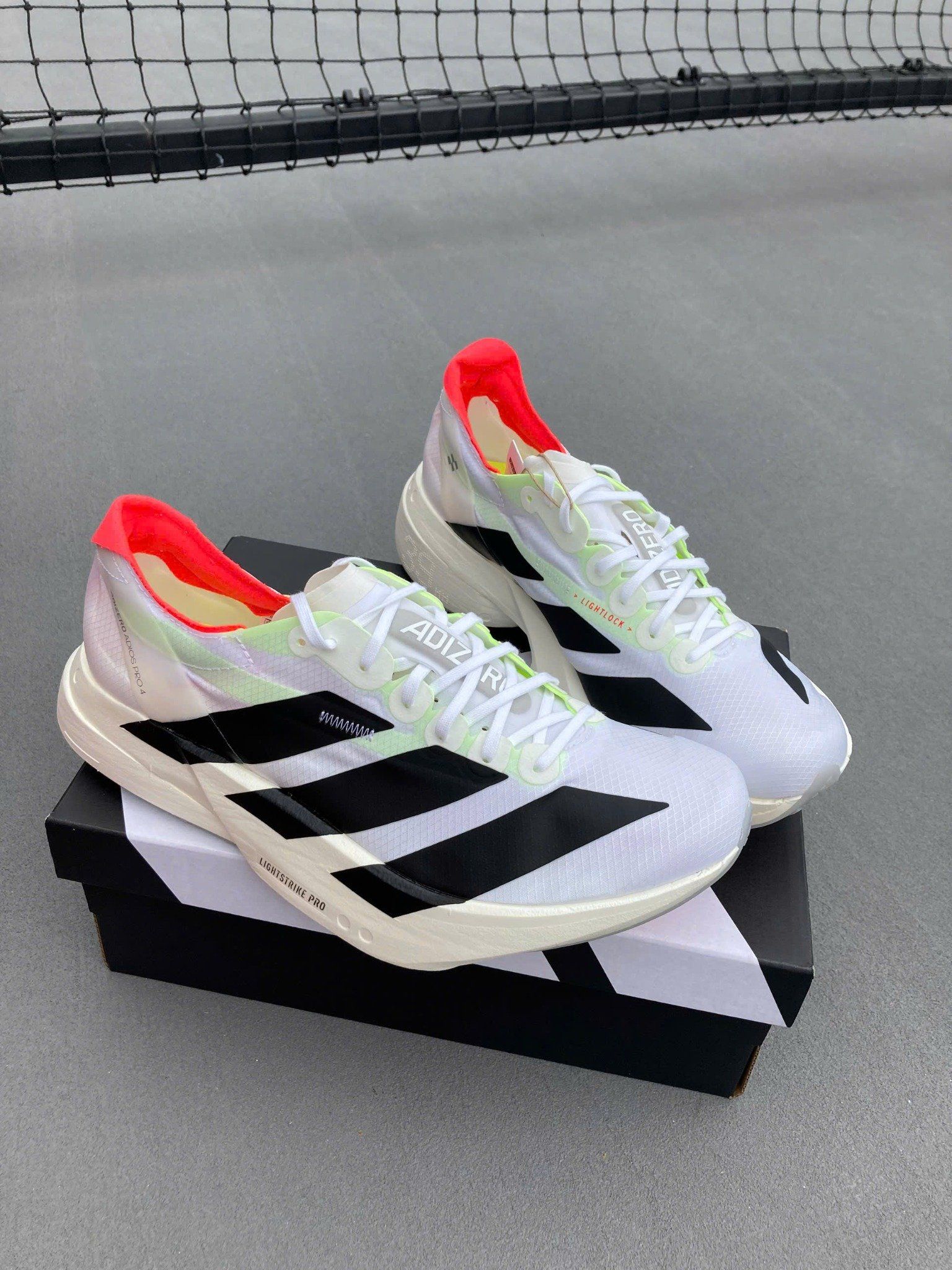 Giày Chạy Bộ Adizero Adios Pro 4 Trắng - JR1094