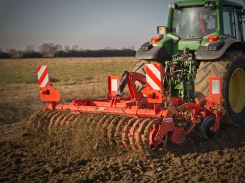  Bừa chảo độc lập 