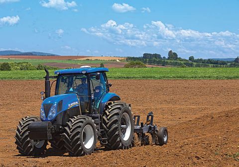  Model T7.180 - 180 Hp 