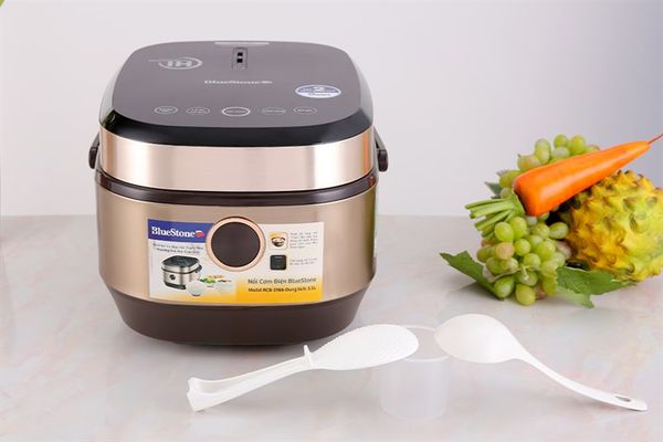 Nồi cơm cao tần BlueStone 1.5 Lít RCB-5988