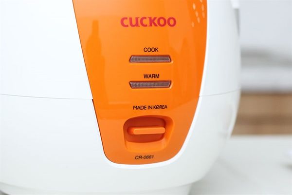 Nồi cơm điện cơ Cuckoo 1 lít CR-0661 Màu Cam