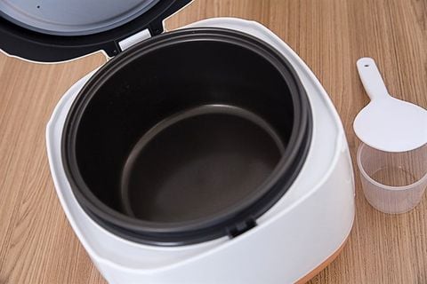 Nồi cơm điện 0.5 lít Cuckoo CR-0331