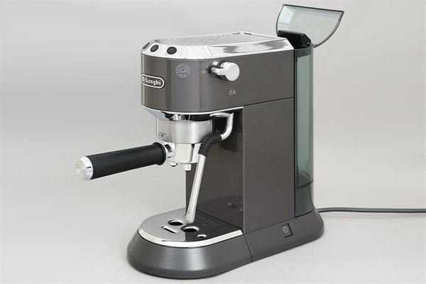 Máy pha cafe Delonghi EC885-GY