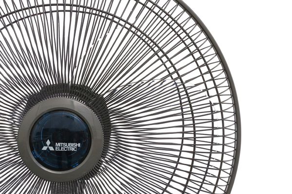 Quạt đứng Mitsubishi LV16RA-CY-GY (XÁM)