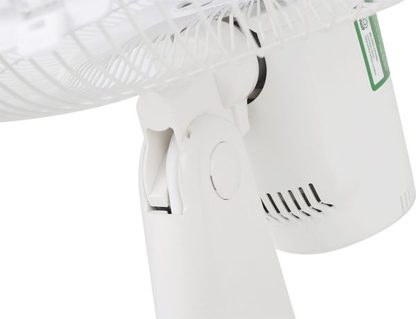 Quạt treo KDK M40M Trắng