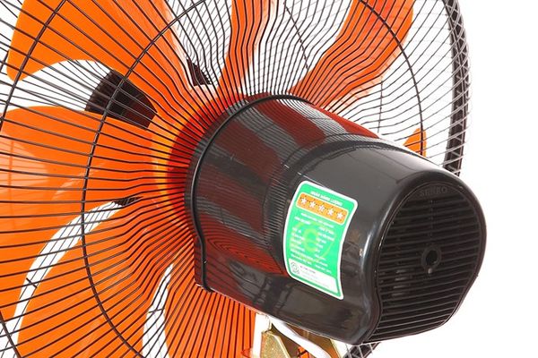 Quạt treo Senko TC1622