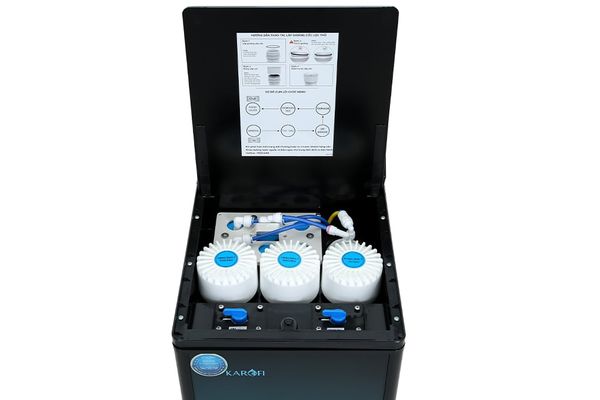 Máy lọc nước Karofi KAQ P95