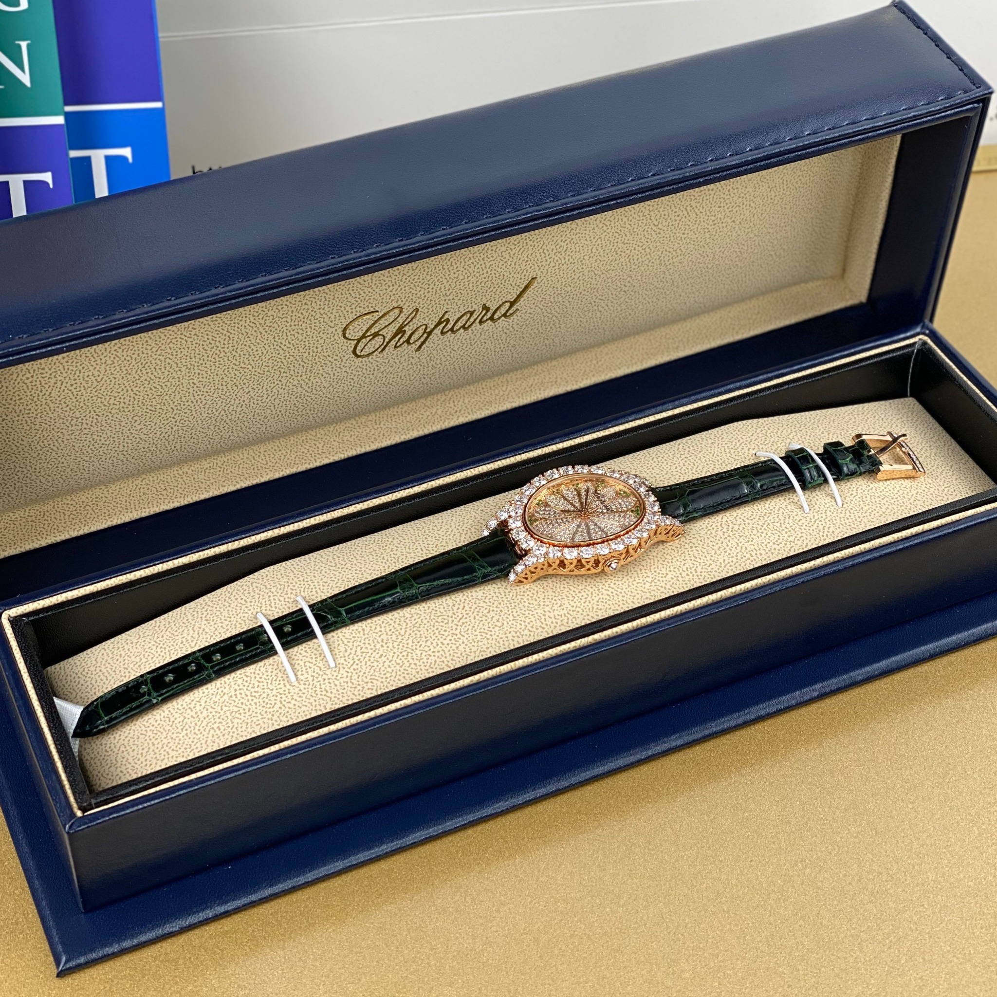 CHOPARD L'HEURE DU 31 MM - Đồng Hồ Chopard- Nữ - DHTT65