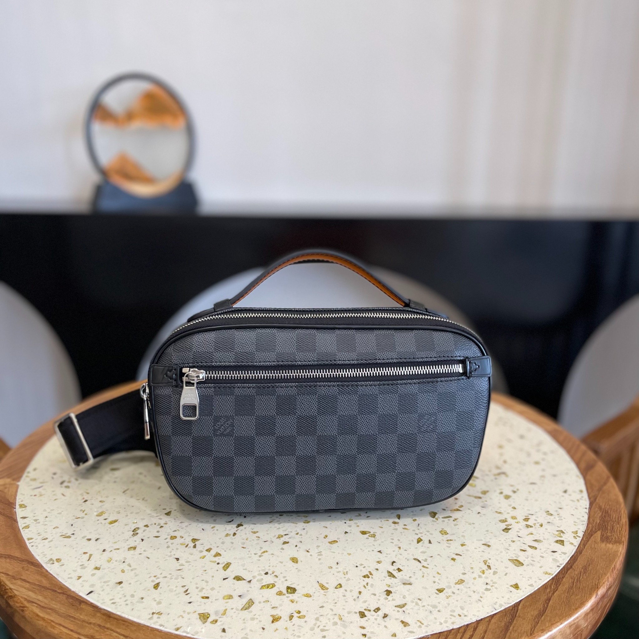 Túi Xách - Túi Đeo Chéo Louis Vuitton - Nam - TXTT210