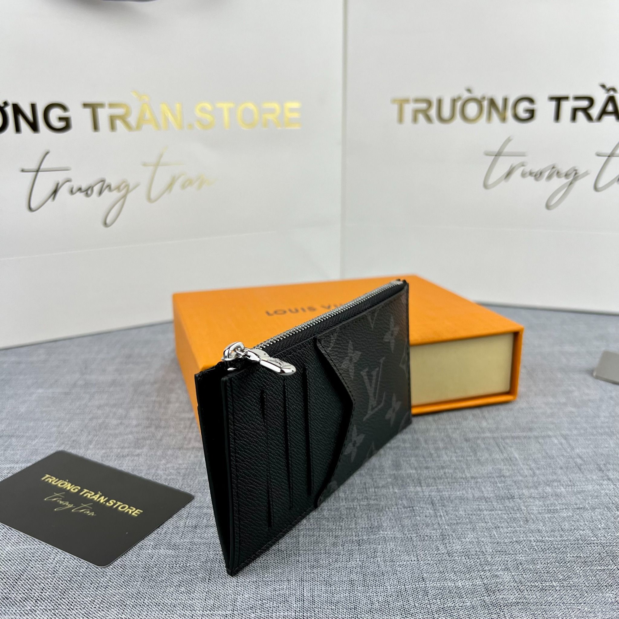 Ví Đứng Nhỏ - Ví Ngắn Louis Vuitton - Nam - VĐTT39