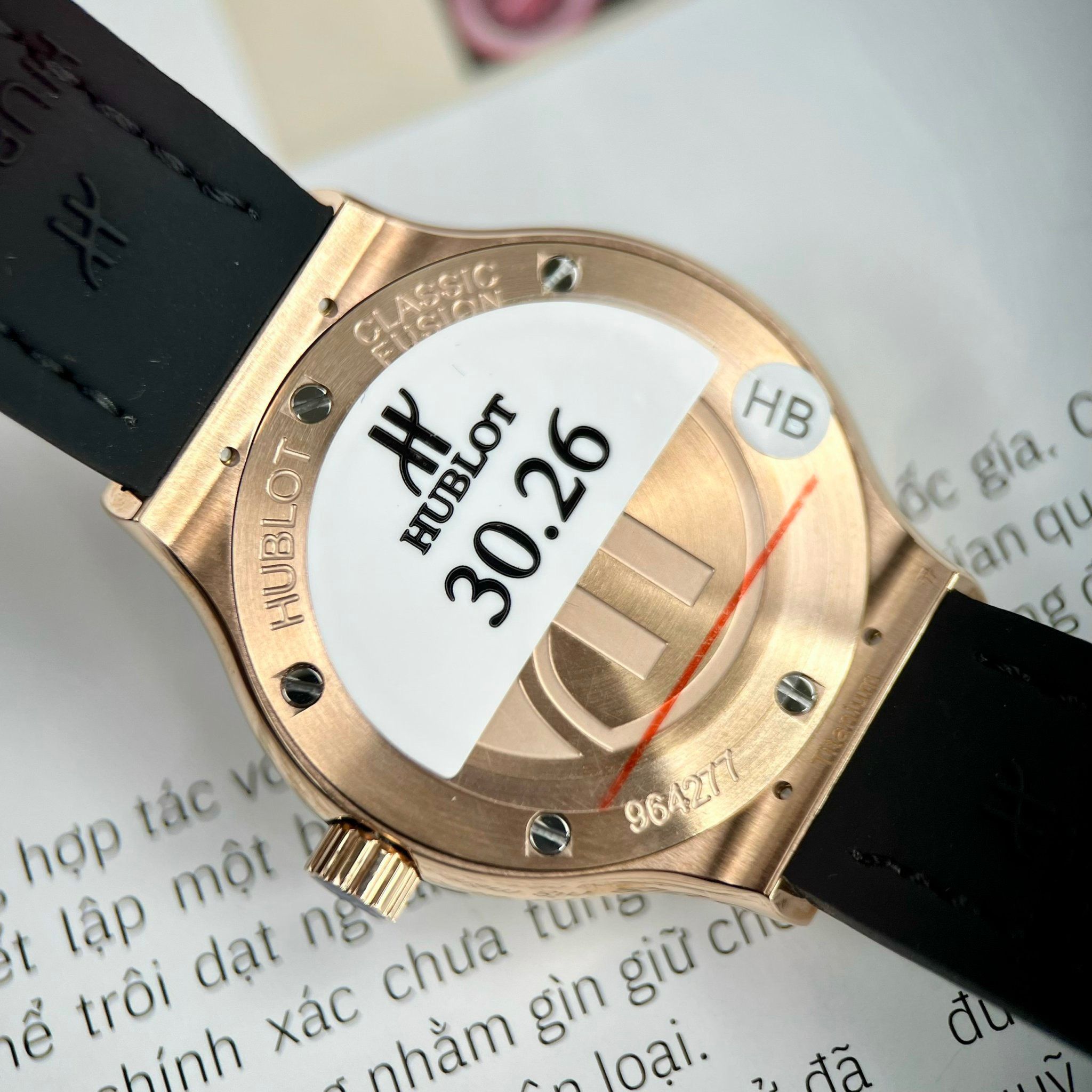 HUBLOT CLASSIC FUSION 33 MM - Đồng Hồ Hublot - Nữ - DHTT195