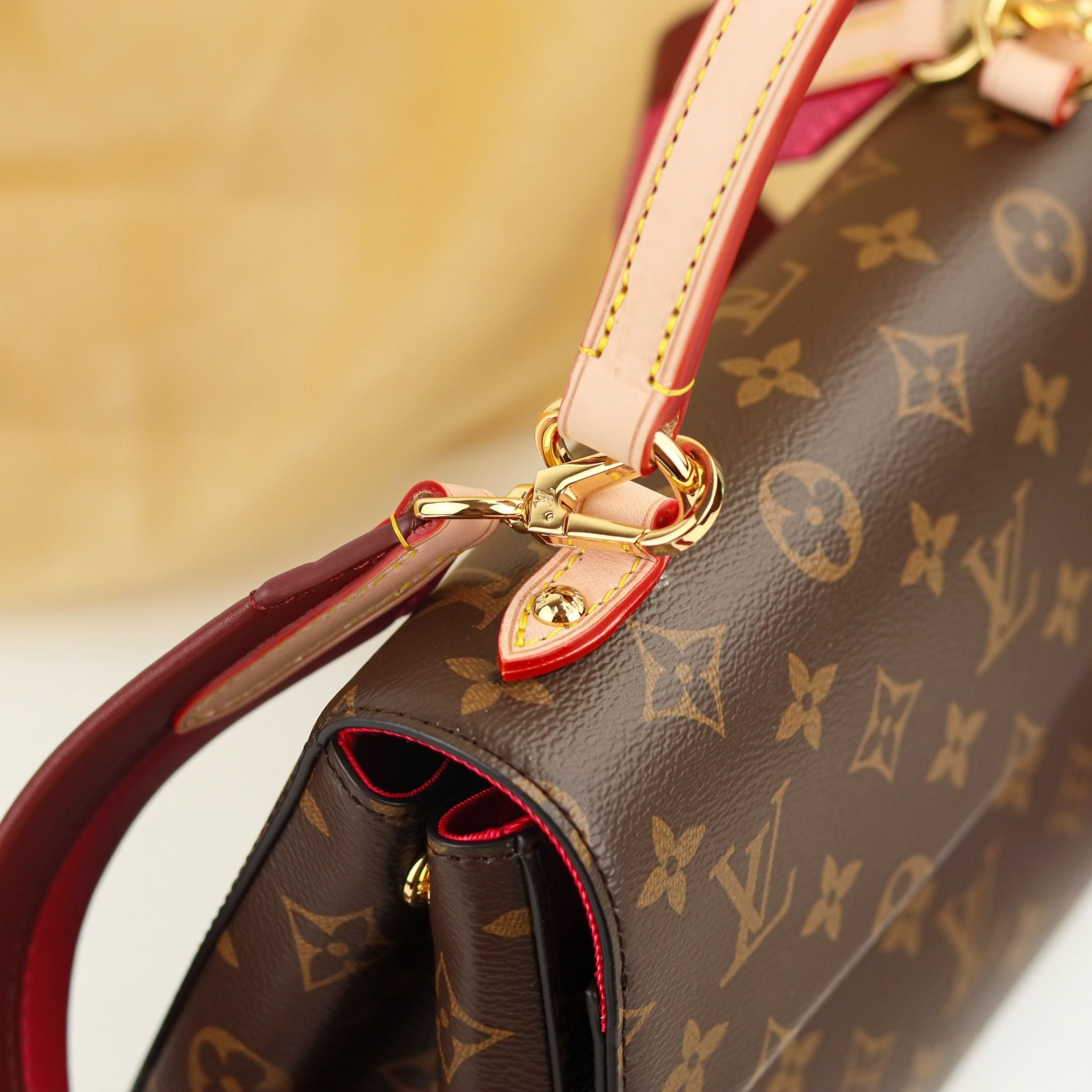 Túi Nữ Louis Vuitton - TNTT152