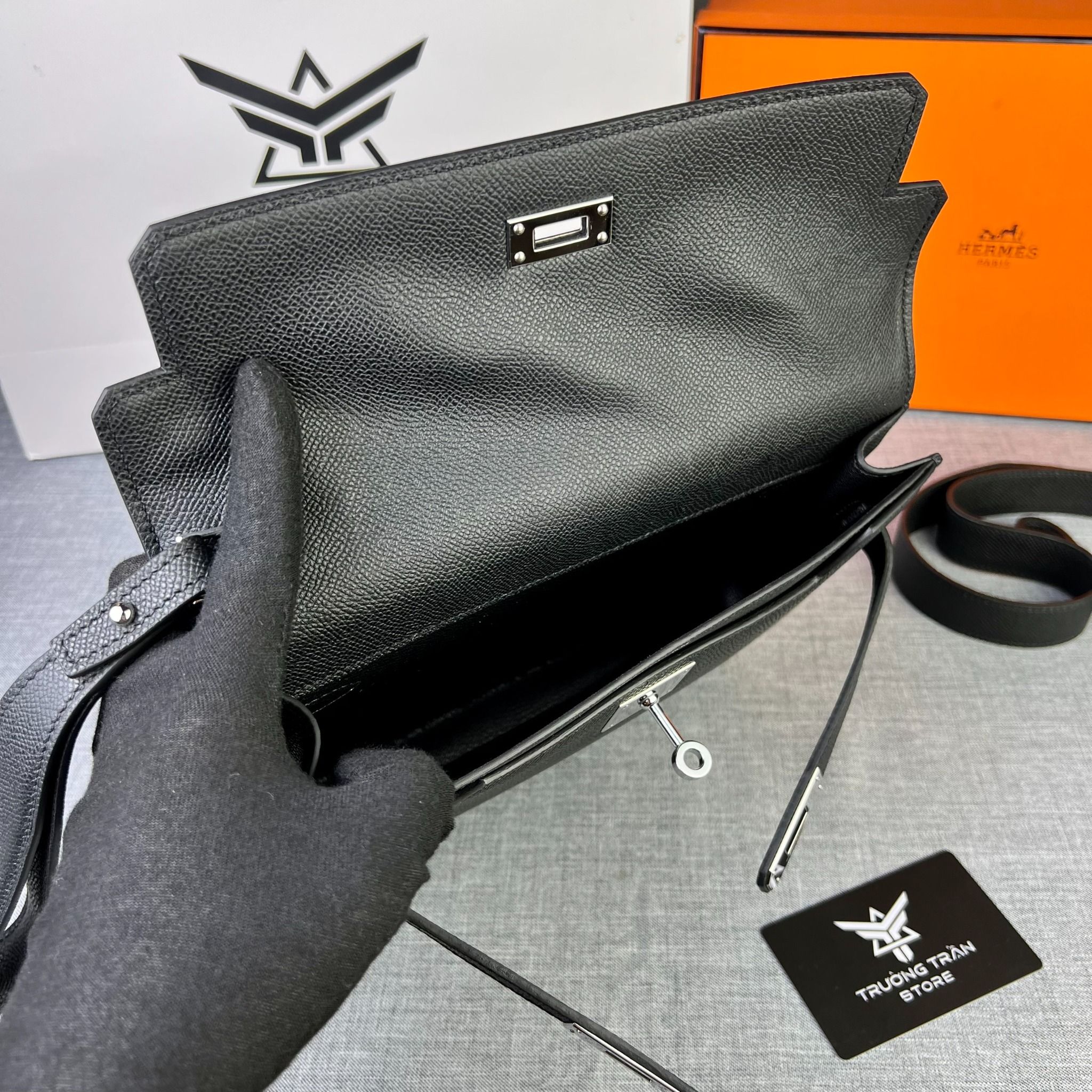 Clutch - Ví Cầm Tay Hermes - Nam - CLTT149