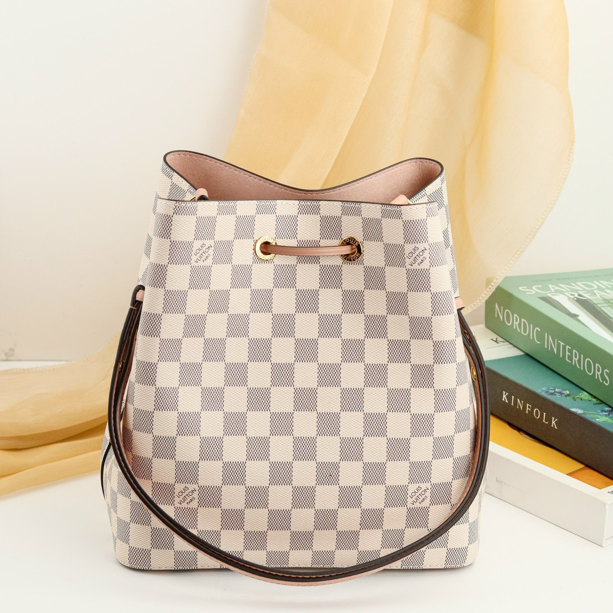 Túi Nữ Louis Vuitton - TNTT149