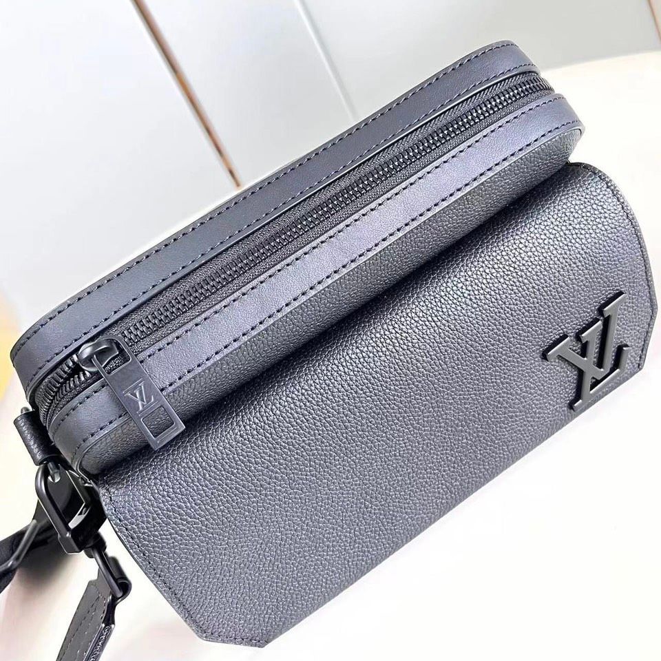 Túi Xách - Túi Đeo Chéo Louis Vuitton - Nam - TXTT224
