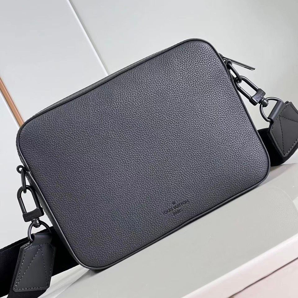 Túi Xách - Túi Đeo Chéo Louis Vuitton - Nam - TXTT224