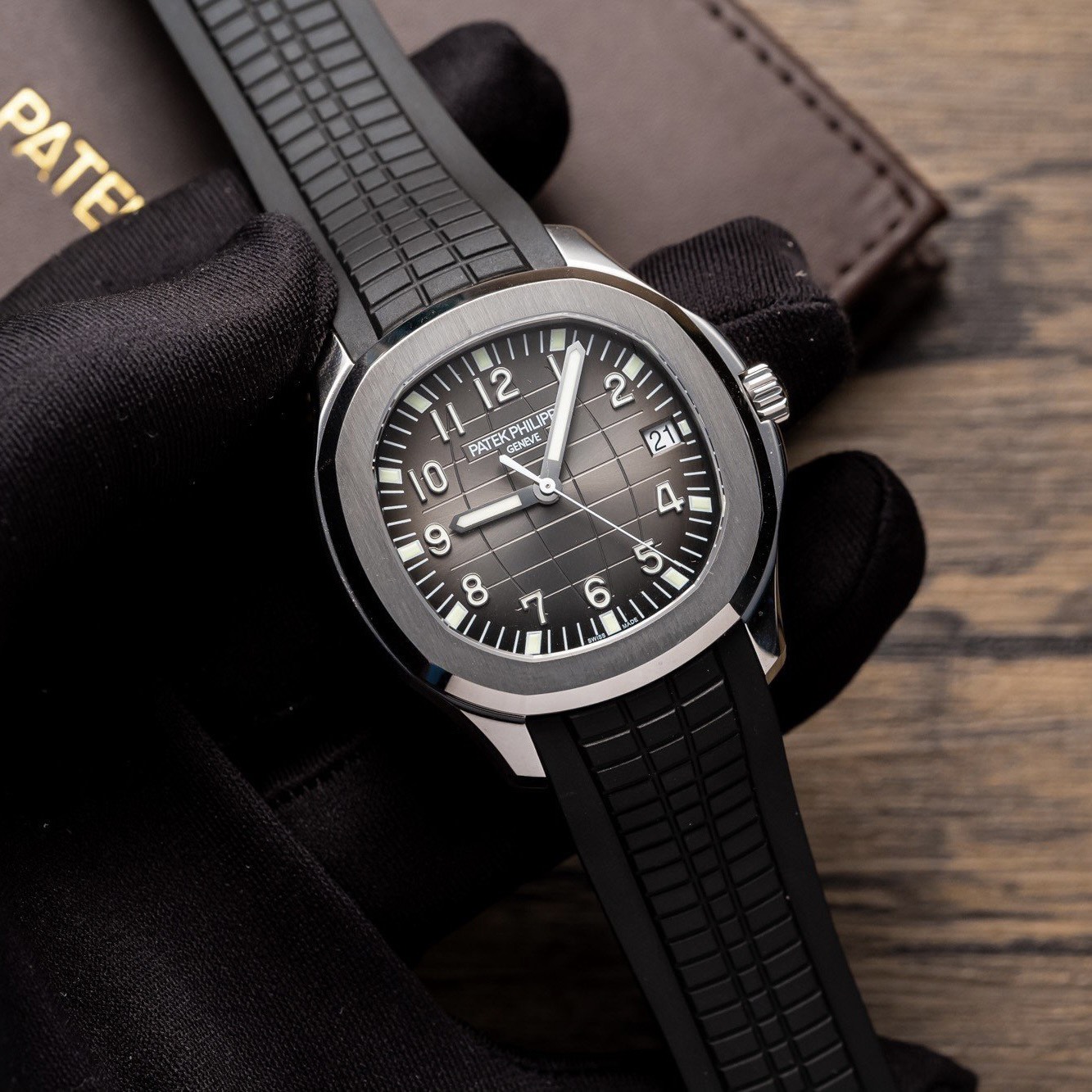 PATEK PHILIPPE AQUANAUT 40 MM - Đồng Hồ Patek Philippe - Nam - DHNTT151