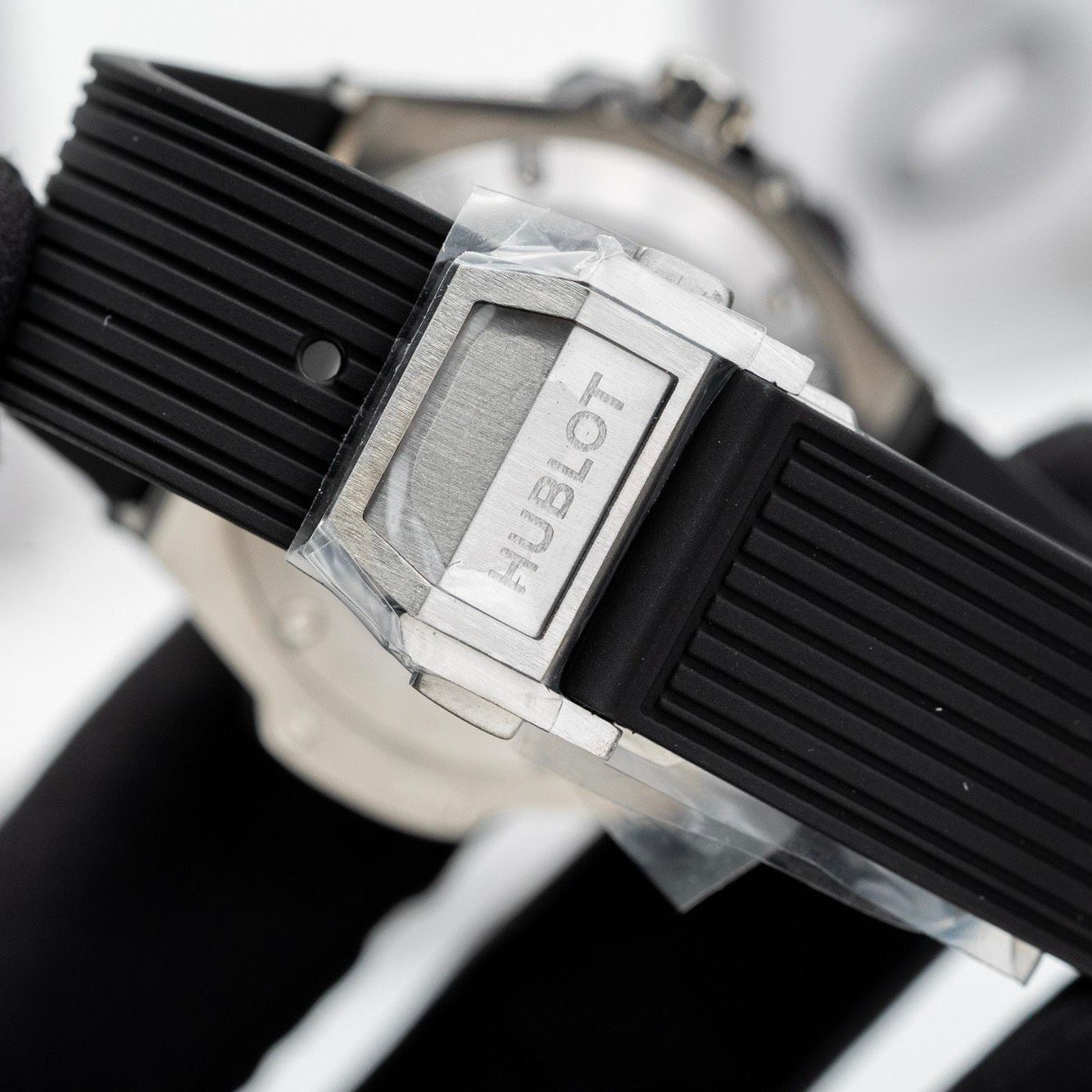 HUBLOT BIG BANG ONECLICK 39 MM - Đồng Hồ Hublot - Nữ - DHTT142