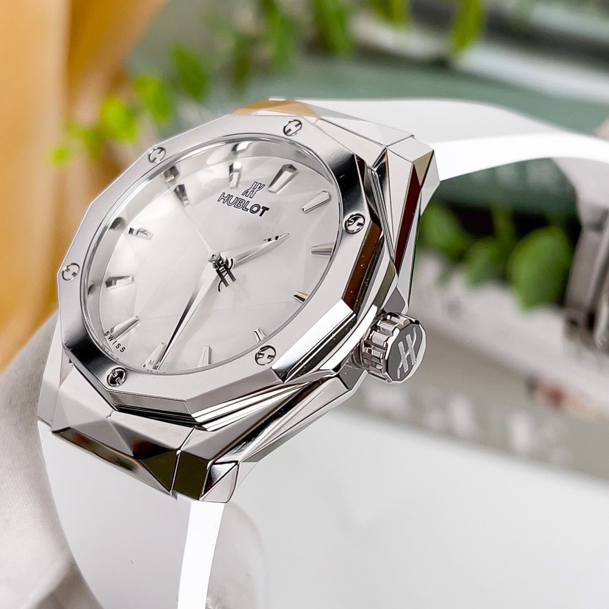 HUBLOT CLASSIC FUSION ORLINSKI 40 MM - Đồng Hồ Hublot - Nữ - DHTT119
