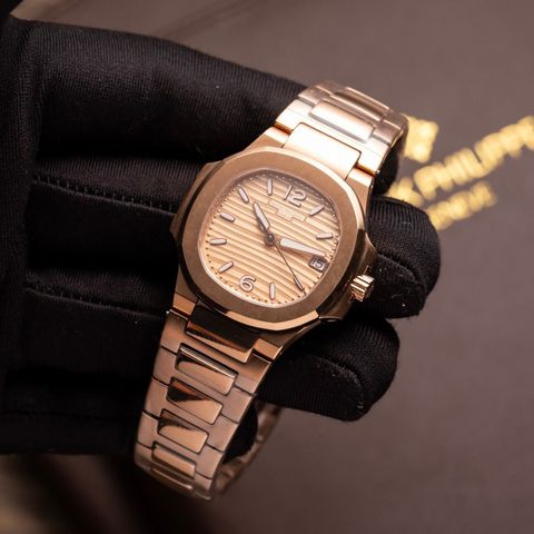 PATEK PHILIPPE NAUTILUS 33 MM - Đồng Hồ Patek Philippe - Nữ - DHTT484